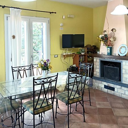 Villa Melany Casa Vacanza Пьедимонте-Этнео Экстерьер фото