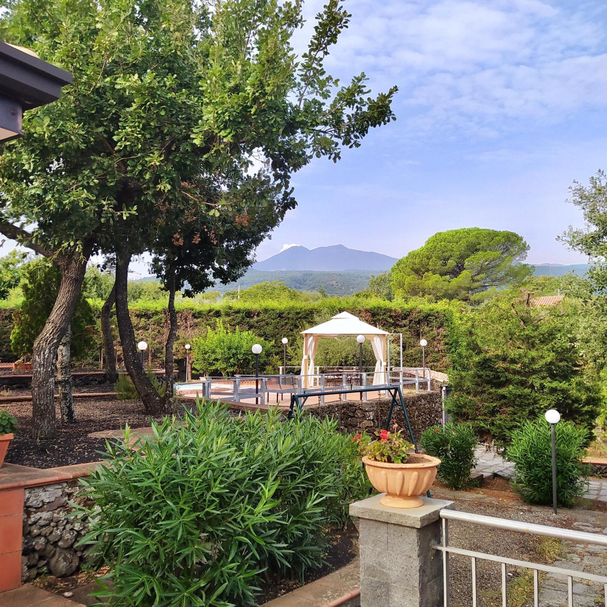 Villa Melany Casa Vacanza Пьедимонте-Этнео Экстерьер фото